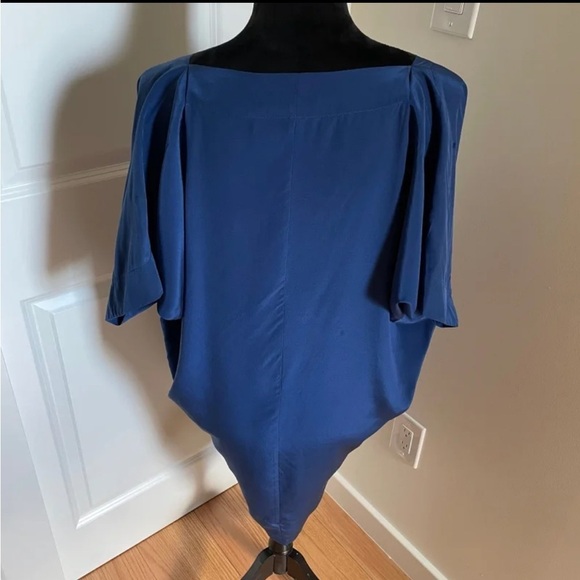 Vince 100% Silk Blue V-Neck Wide Sleeve Mini Length Dress EUC Size Small - Picture 3 of 9